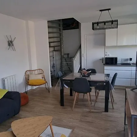 Superbe 2 Pieces - Centre *