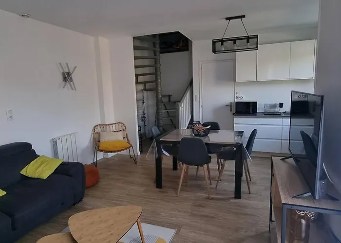 Superbe 2 Pieces - Centre *